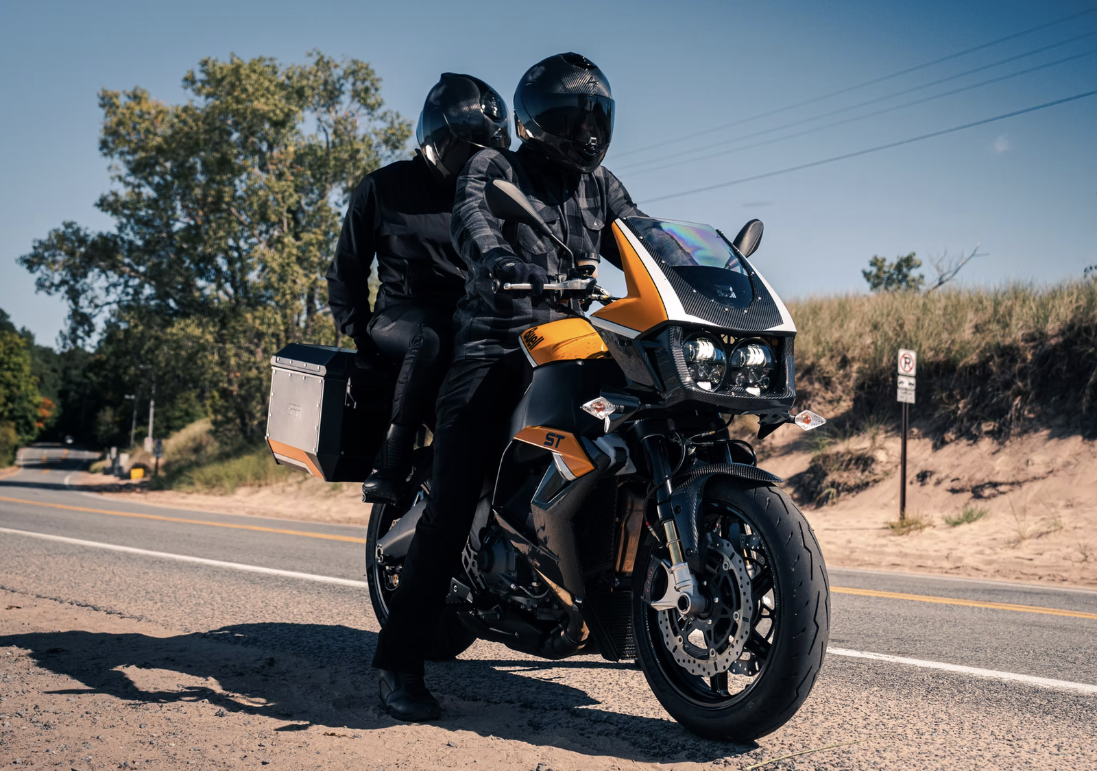 The Buell SuperTouring 1190